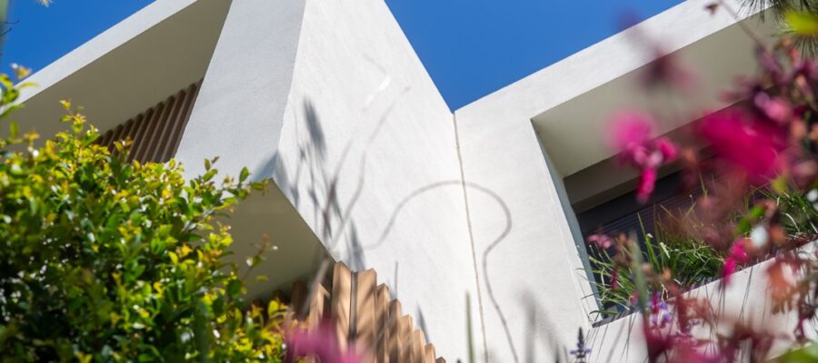 b34b4ec5-00e2-4db4-a6e9-c47b25f4d75f b34b4ec5-00e2-4db4-a6e9-c47b25f4d75f